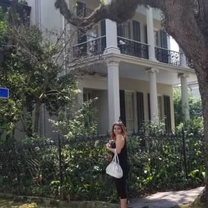 Meet your Posher, Raquel